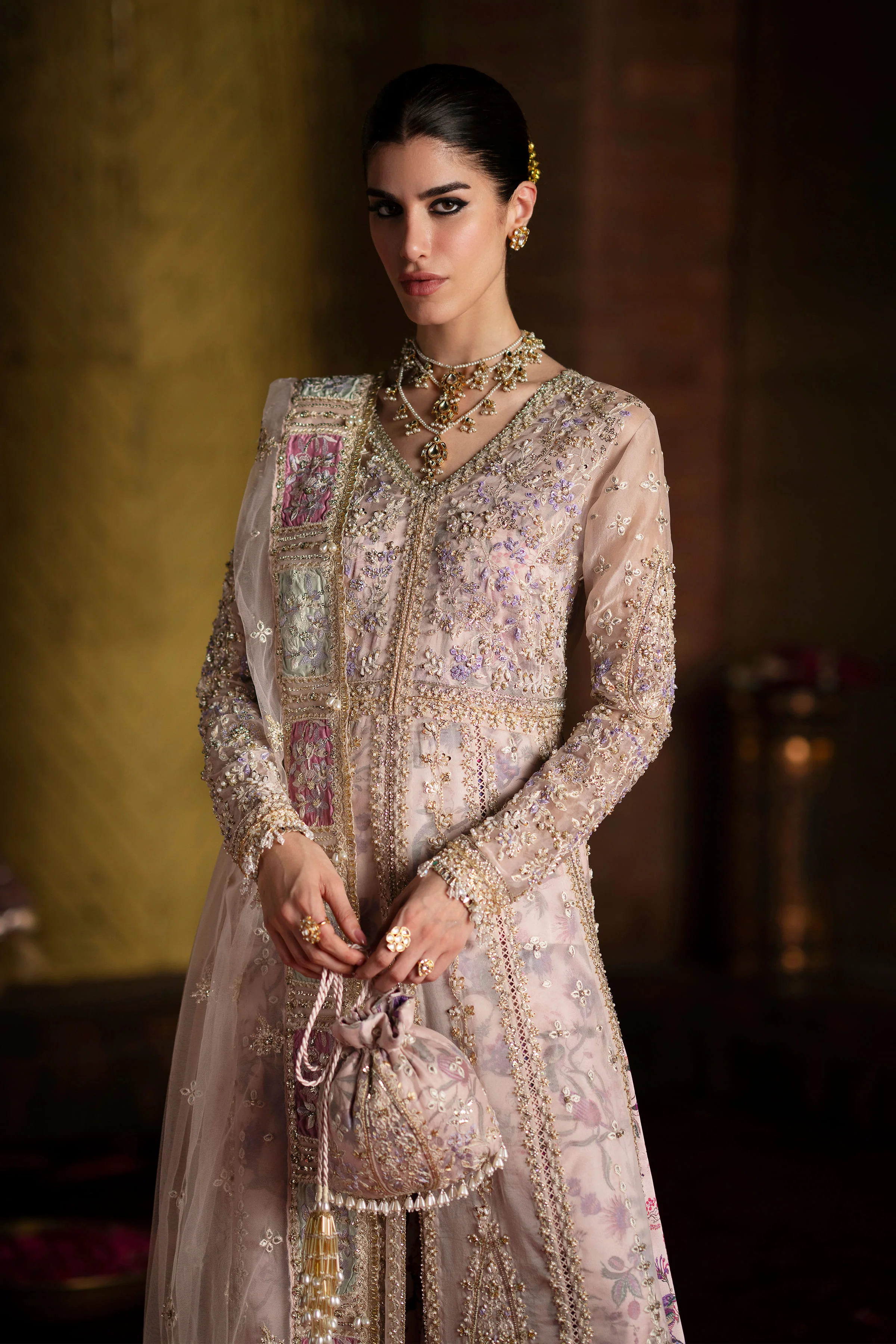 AYSEL - Image 3