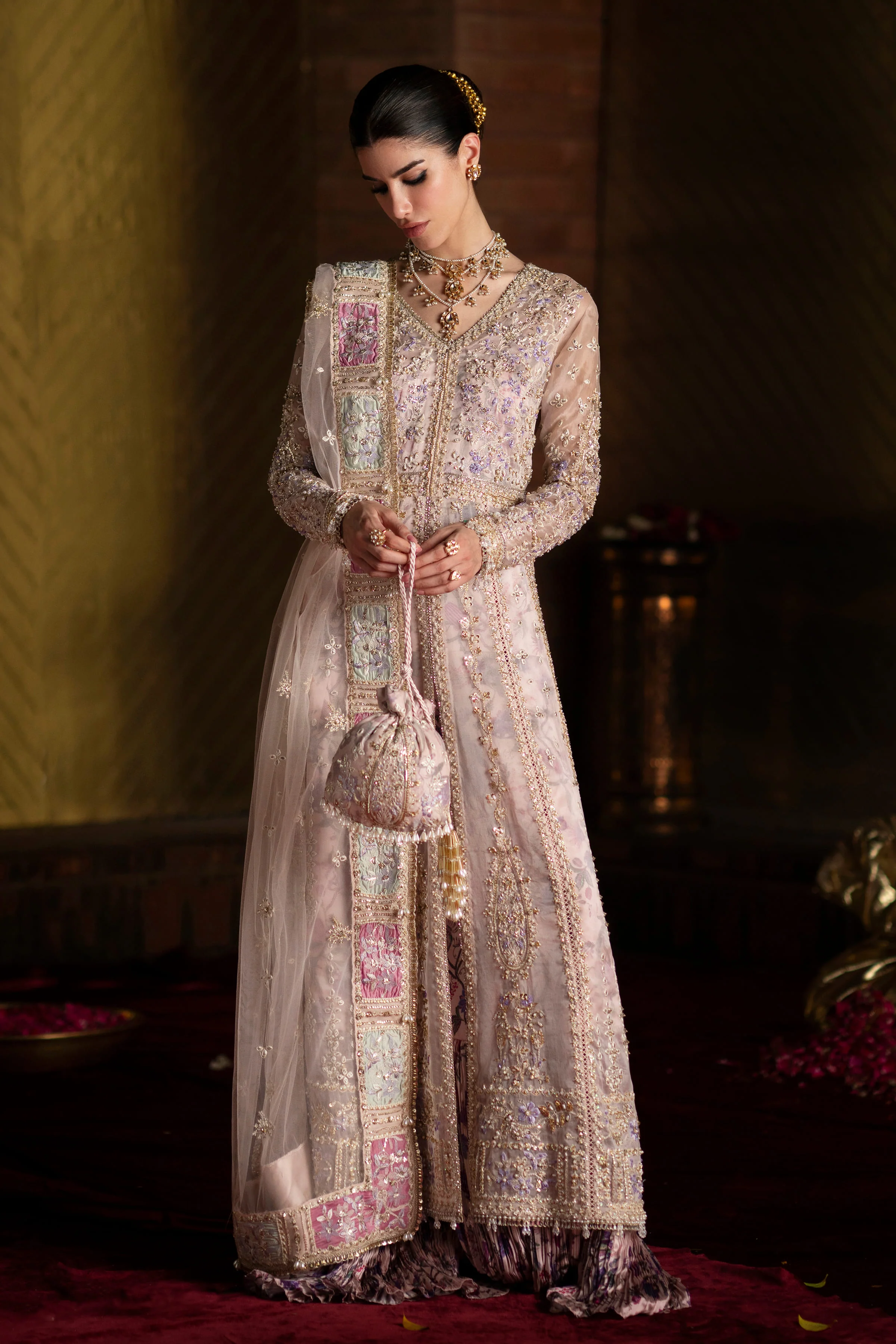 AYSEL - Image 7