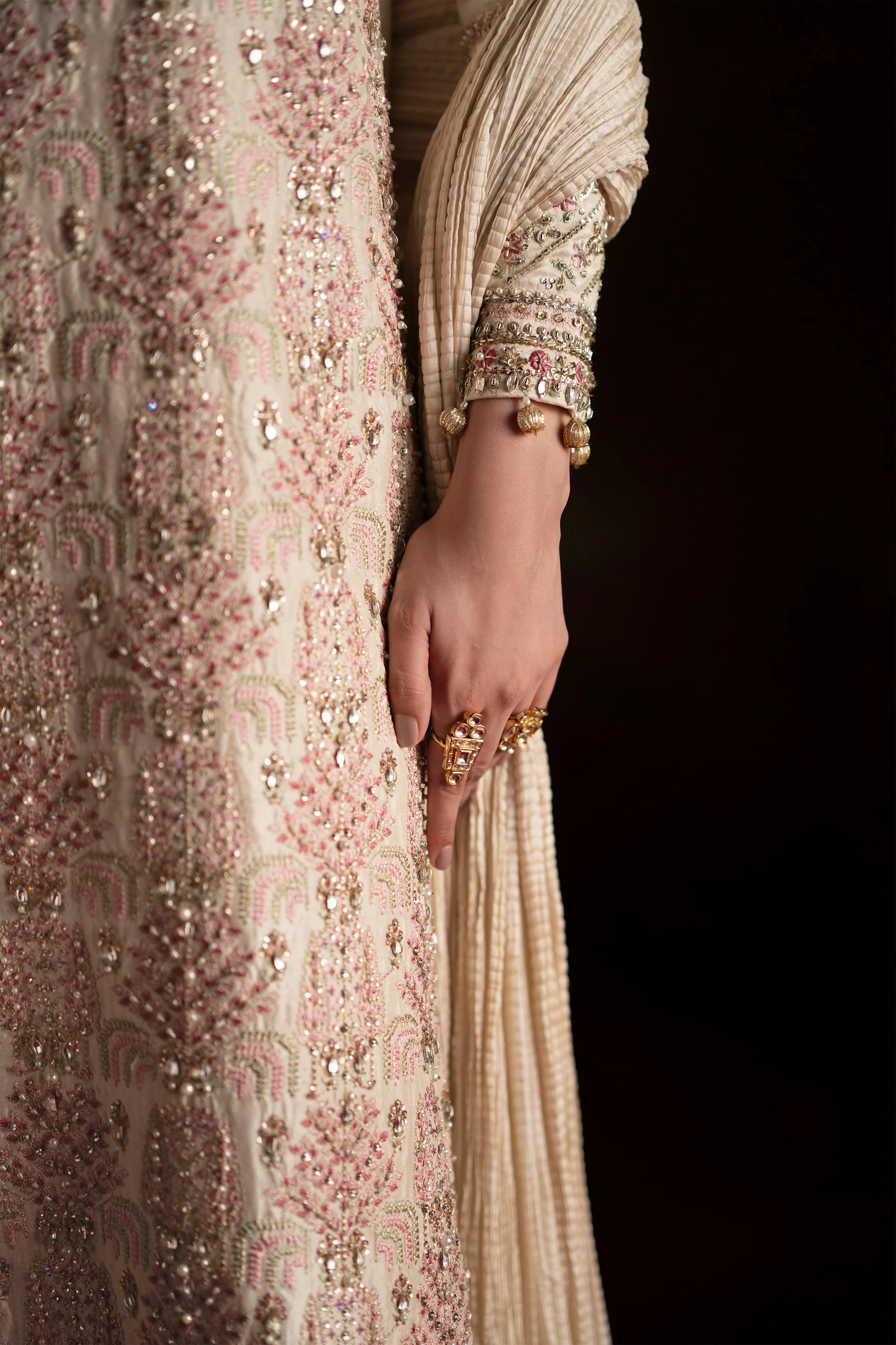 ELIF - Image 5