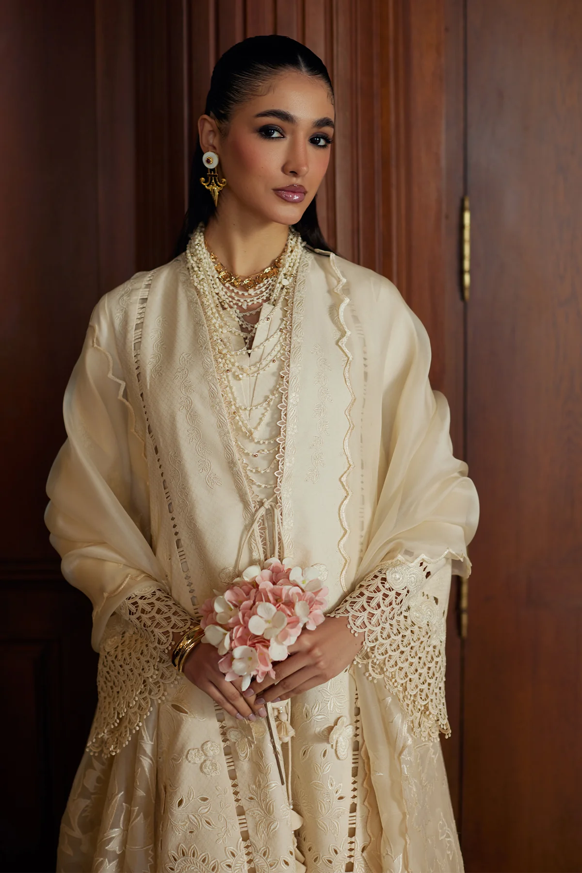 LIZA - Image 6
